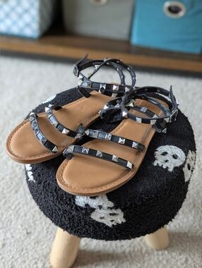 Time and Tru Black Studded Strappy Sandals